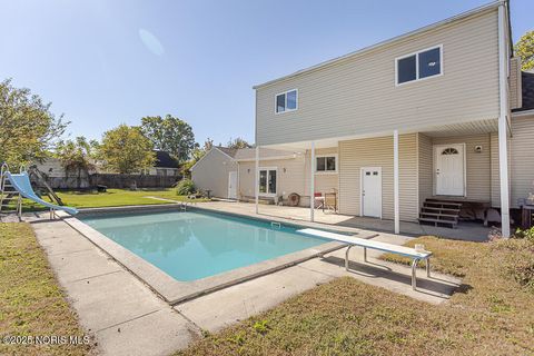 Tiny photo for 5338 Amsden Avenue, Toledo, OH 43613 (MLS # 10005334)