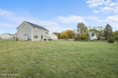 Tiny photo for 11037 Bay Trace Drive, Perrysburg, OH 43551 (MLS # 10000546)