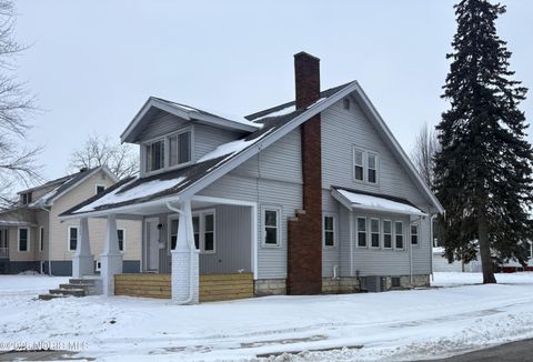 Tiny photo for 104 E Main Street, Montpelier, OH 43543 (MLS # 10003758)