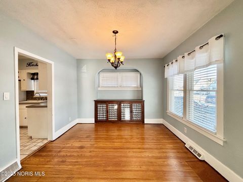 Tiny photo for 4227 Caroline Avenue, Toledo, OH 43612 (MLS # 10002030)