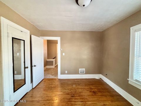 Tiny photo for 4227 Caroline Avenue, Toledo, OH 43612 (MLS # 10002030)