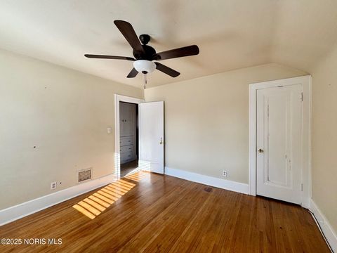 Tiny photo for 4227 Caroline Avenue, Toledo, OH 43612 (MLS # 10002030)