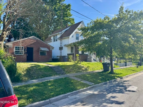 Tiny photo for 660 Maywood Avenue, Toledo, OH 43608 (MLS # 10008592)