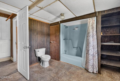 Tiny photo for 130 Apple Street, Tiffin, OH 44883 (MLS # 10011182)