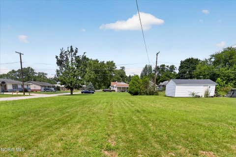 Tiny photo for 130 Apple Street, Tiffin, OH 44883 (MLS # 10011182)
