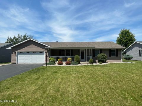Homes For Sale - 332 Hillshafer Drive<br/> Findlay, OH 45840
