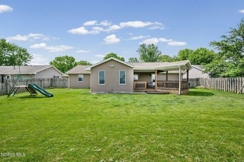 Tiny photo for 332 Hillshafer Drive, Findlay, OH 45840 (MLS # 10008776)