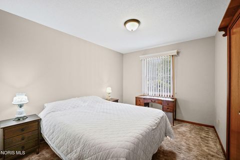 Tiny photo for 332 Hillshafer Drive, Findlay, OH 45840 (MLS # 10008776)