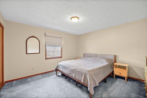Tiny photo for 332 Hillshafer Drive, Findlay, OH 45840 (MLS # 10008776)