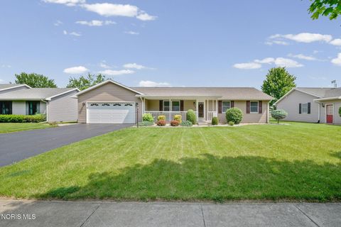 Photo of 332 Hillshafer Drive, Findlay, OH 45840 (MLS # 10008776)