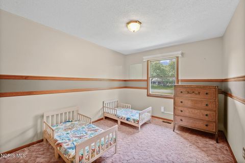 Tiny photo for 332 Hillshafer Drive, Findlay, OH 45840 (MLS # 10008776)