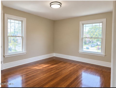 Tiny photo for 975 Woodland Avenue, Toledo, OH 43607 (MLS # 10013224)
