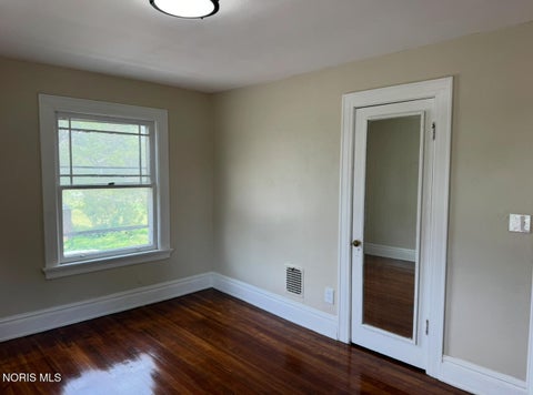 Tiny photo for 975 Woodland Avenue, Toledo, OH 43607 (MLS # 10013224)