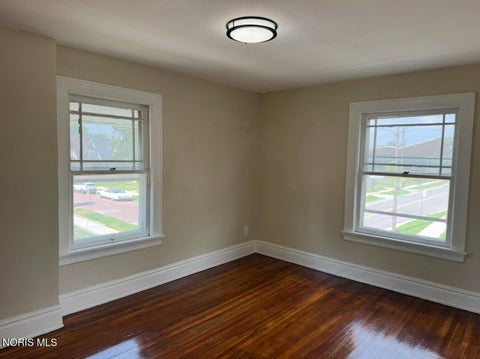 Tiny photo for 975 Woodland Avenue, Toledo, OH 43607 (MLS # 10013224)