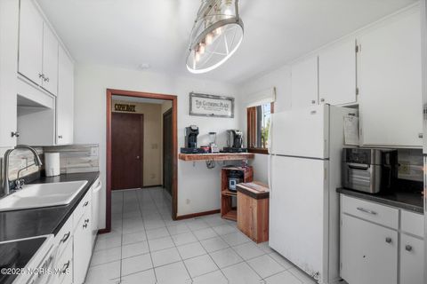 Tiny photo for 18574 W State Route 105, Elmore, OH 43416 (MLS # 10000431)