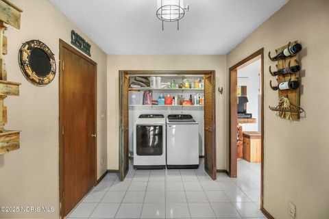 Tiny photo for 18574 W State Route 105, Elmore, OH 43416 (MLS # 10000431)