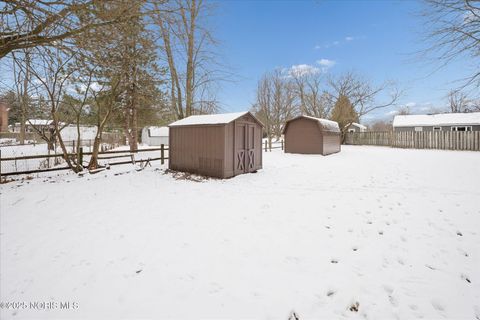 Tiny photo for 405 Normandie Boulevard, Bowling Green, OH 43402 (MLS # 10004970)