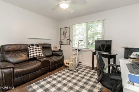 Tiny photo for 3249 Stone Wall Road, Maumee, OH 43537 (MLS # 10012191)