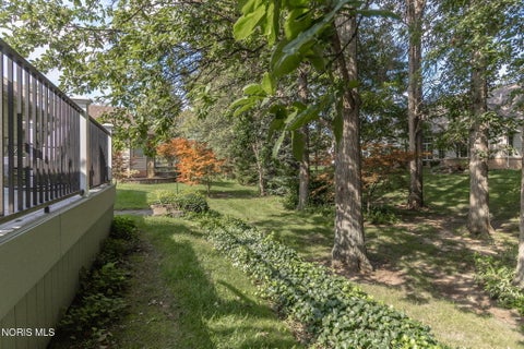 Tiny photo for 3249 Stone Wall Road, Maumee, OH 43537 (MLS # 10012191)