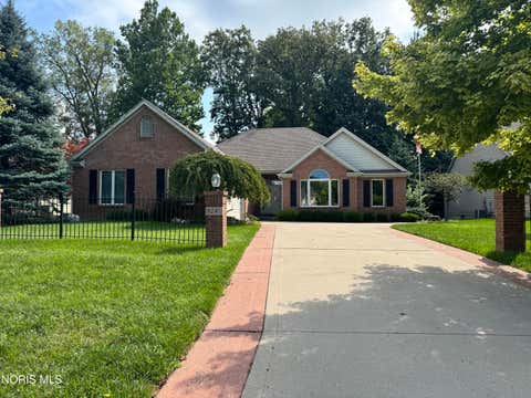 Homes For Sale - 3249 Stone Wall Road<br/> Maumee, OH 43537