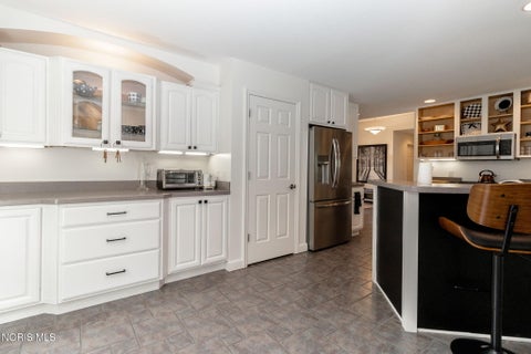 Tiny photo for 3249 Stone Wall Road, Maumee, OH 43537 (MLS # 10012191)
