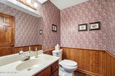 Tiny photo for 5523 Ginger Tree Lane, Toledo, OH 43623 (MLS # 10000355)