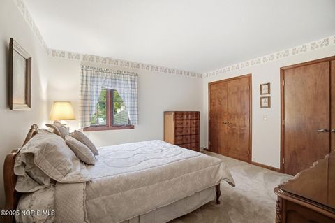 Tiny photo for 5523 Ginger Tree Lane, Toledo, OH 43623 (MLS # 10000355)