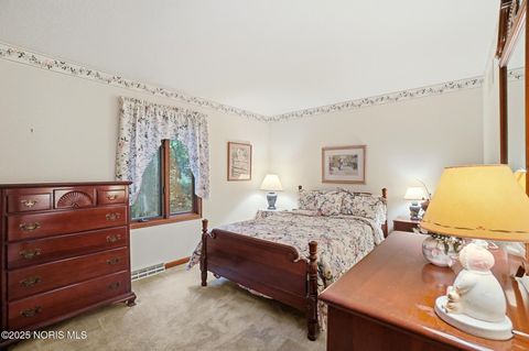 Tiny photo for 5523 Ginger Tree Lane, Toledo, OH 43623 (MLS # 10000355)