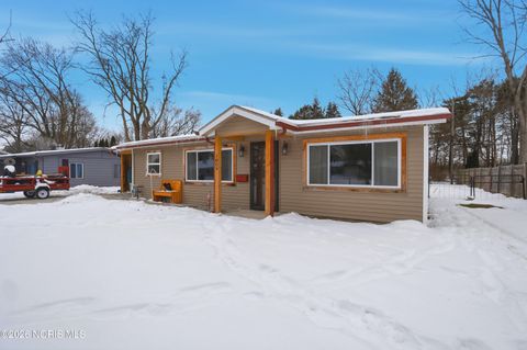 Tiny photo for 1809 Birdie Drive, Toledo, OH 43615 (MLS # 10003685)