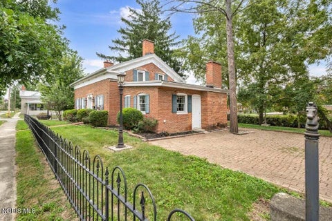 Tiny photo for 108 Franklin Street, Tiffin, OH 44883 (MLS # 10013547)