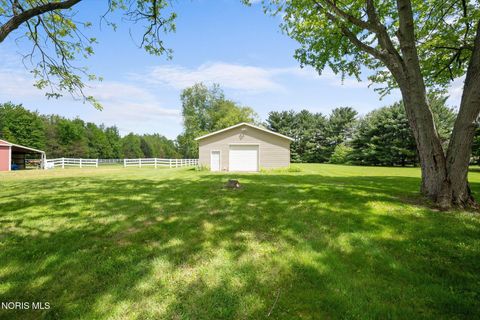 Tiny photo for 4255 Albon Road, Monclova, OH 43542 (MLS # 10008020)