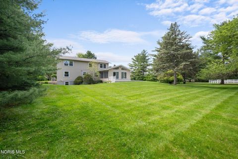 Tiny photo for 4255 Albon Road, Monclova, OH 43542 (MLS # 10008020)