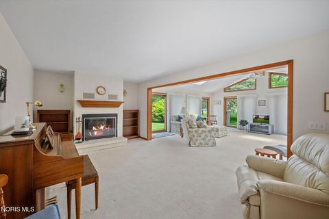 Tiny photo for 4255 Albon Road, Monclova, OH 43542 (MLS # 10008020)