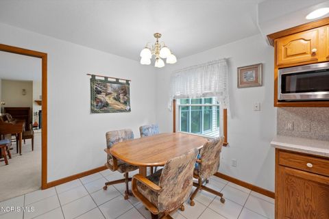 Tiny photo for 4255 Albon Road, Monclova, OH 43542 (MLS # 10008020)