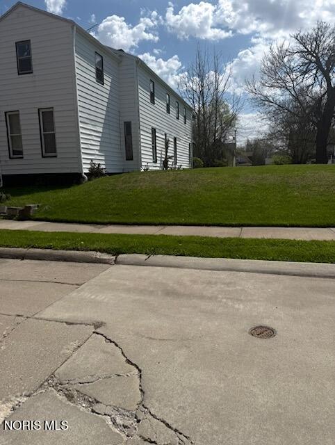819 Blum Street