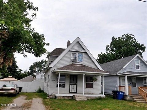 Tiny photo for 1720 Stahlwood Avenue, Toledo, OH 43613 (MLS # 10014538)