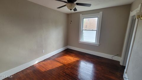 Tiny photo for 3110 Cambridge Street, Toledo, OH 43610 (MLS # 10007882)