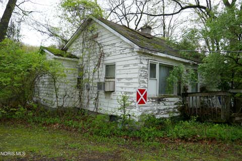 Tiny photo for 2430 Shetland Road, Toledo, OH 43617 (MLS # 10010028)