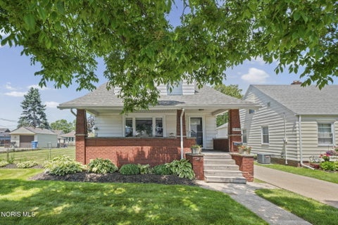 Homes For Sale - 2559 106th Street<br/> Toledo, OH 43611