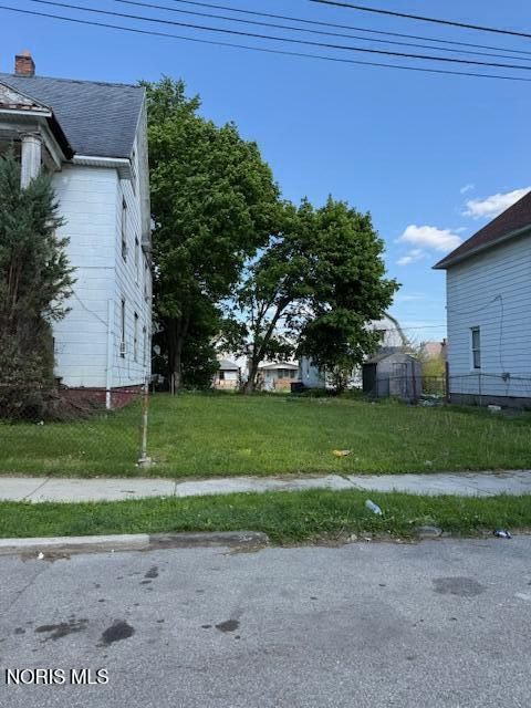 Photo of 607 Federal Street, Toledo, OH 43605 (MLS # 10007404)