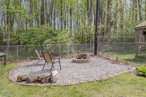 Tiny photo for 1818 Raynor Drive, Toledo, OH 43615 (MLS # 10006932)