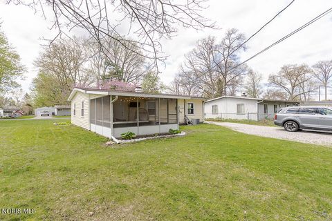 Tiny photo for 1818 Raynor Drive, Toledo, OH 43615 (MLS # 10006932)