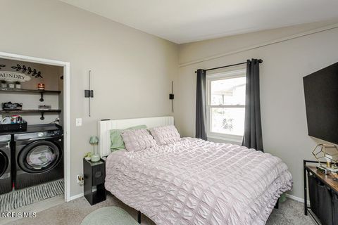 Tiny photo for 1818 Raynor Drive, Toledo, OH 43615 (MLS # 10006932)