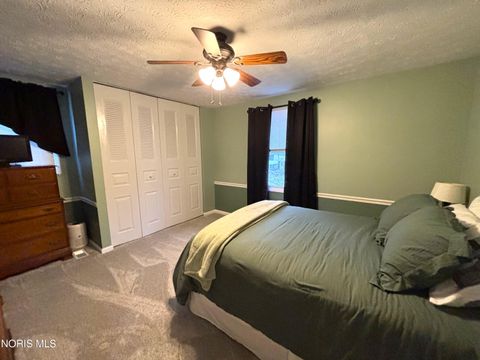 Tiny photo for 180 Southwood Drive, Perrysburg, OH 43551 (MLS # 10004476)