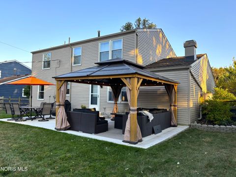 Tiny photo for 180 Southwood Drive, Perrysburg, OH 43551 (MLS # 10004476)