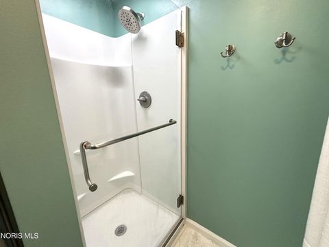 Tiny photo for 180 Southwood Drive, Perrysburg, OH 43551 (MLS # 10004476)