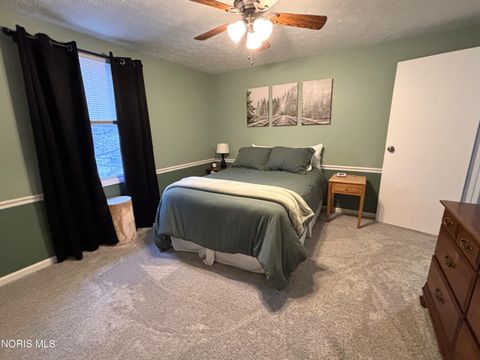 Tiny photo for 180 Southwood Drive, Perrysburg, OH 43551 (MLS # 10004476)