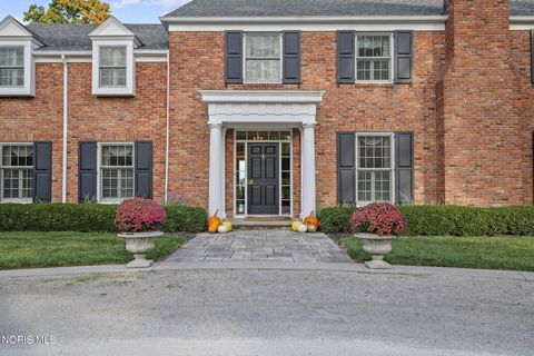 Tiny photo for 451 E Front Street, Perrysburg, OH 43551 (MLS # 10004172)