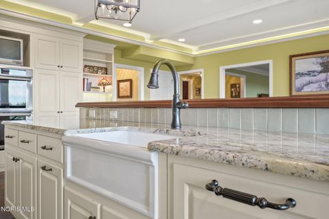 Tiny photo for 451 E Front Street, Perrysburg, OH 43551 (MLS # 10004172)