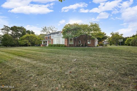 Tiny photo for 451 E Front Street, Perrysburg, OH 43551 (MLS # 10004172)